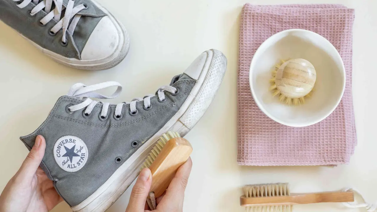 Cleaning Converse Shoes